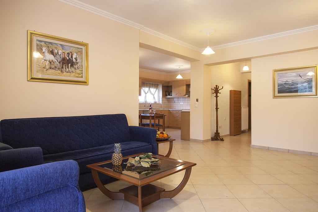 Apolpaina L Apartments Kültér fotó